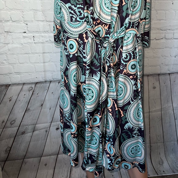 BRAND NWT Reborn New York Green, Black & Pink long dress size 2X - Picture 3 of 13